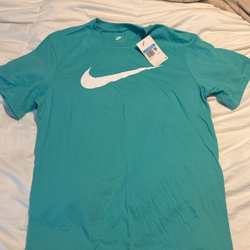 Nike Men’s Washed Teal Swoosh Short-Sleeve Crew Tee - Medium NWT